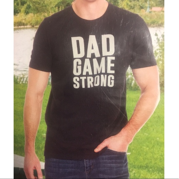 Graphic T-Shirt Dad Game Strong Black Adult Small - Picture 1 of 1